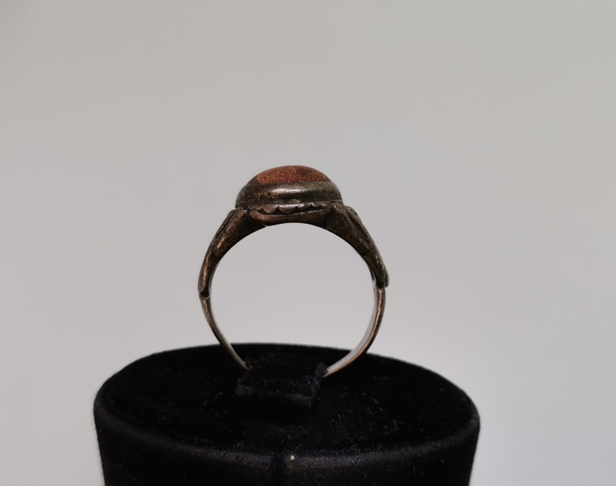 YILDIZ TAŞLI ANTİKA GÜMÜŞ YÜZÜK