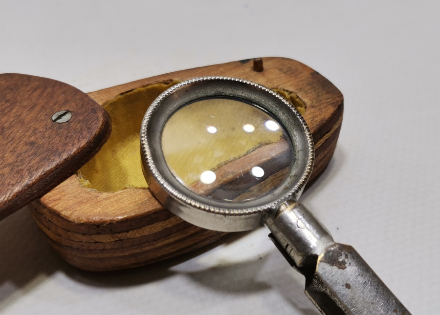 ORJİNAL KUTUSUNDA OSMANLI DÖNEMİ SARRAF BÜYÜTECİ