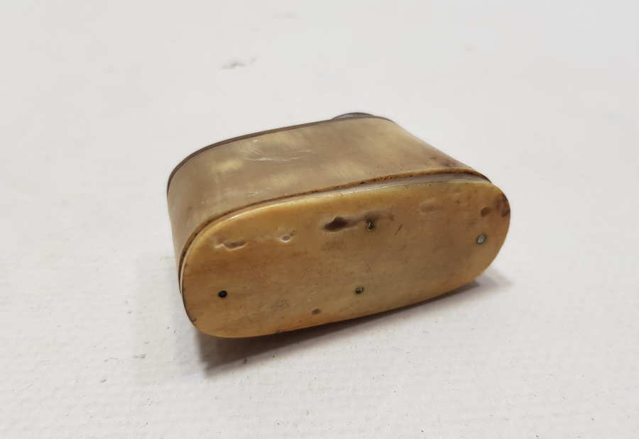 OSMANLI DÖNEMİ ÇOK NADİR KUBBELİ MODEL BOYNUZ AFYONLUK - SAKIZLIK