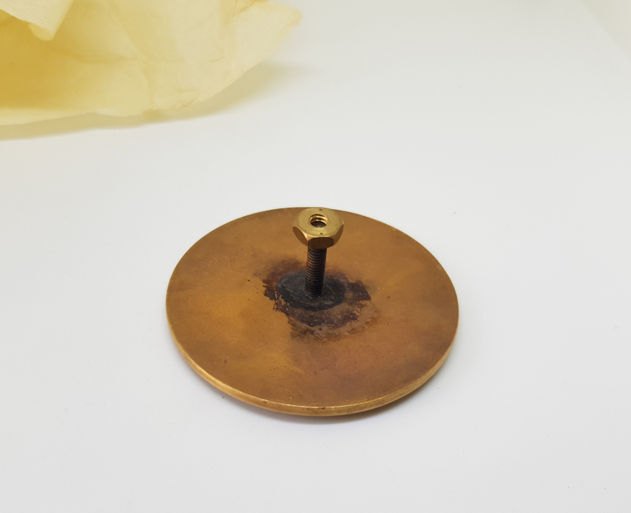 ÜZERİNDE ATATÜRK'ÜN OSMANLICA İMZASI BULUNAN ORJİNAL DARPHANE PAKETİNDE ÇİL MADALYON