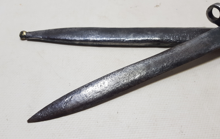 1. DÜNYA SAVAŞI DÖNEMİ NADİR ASKERİ SÜNGÜ