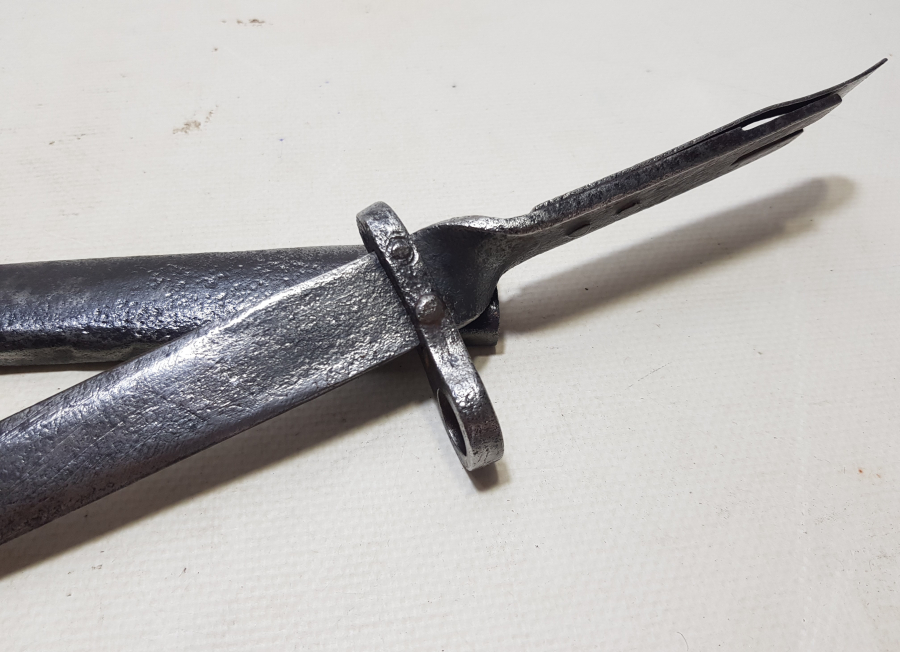 1. DÜNYA SAVAŞI DÖNEMİ NADİR ASKERİ SÜNGÜ