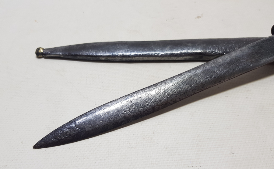 1. DÜNYA SAVAŞI DÖNEMİ NADİR ASKERİ SÜNGÜ