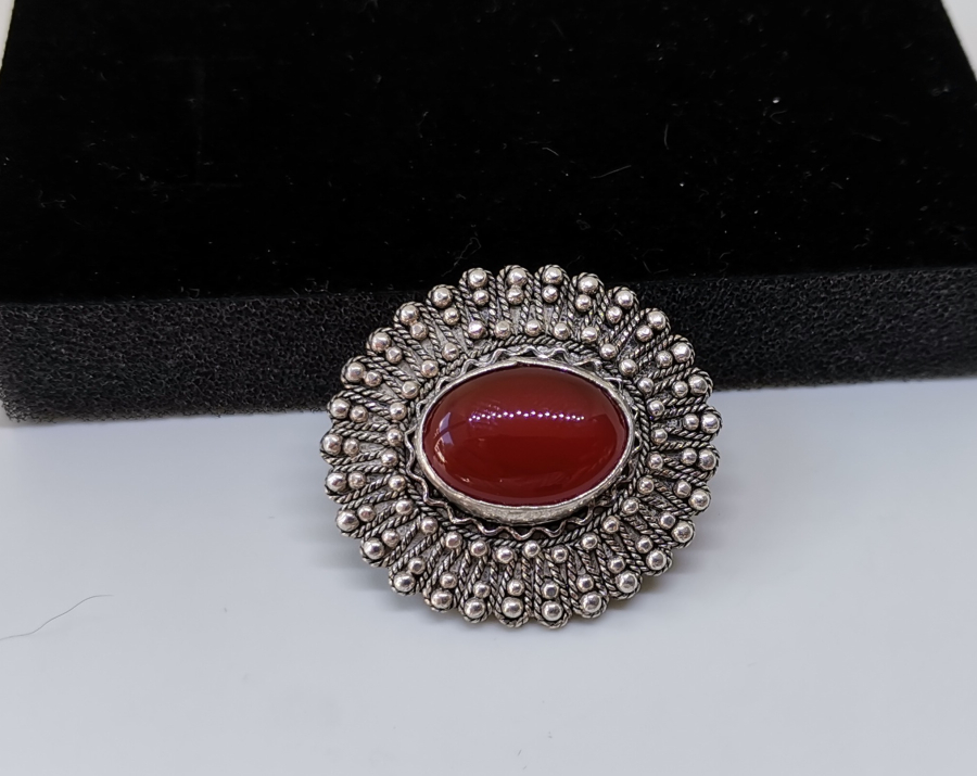 AKİK TAŞLI VE GÜHERSE İŞÇİLİKLİ ÖZEL YAPIM GÜMÜŞ BROŞ