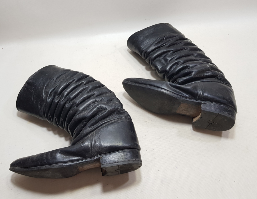 ANTİKA EL YAPIMI DERİDEN MAMUL EFE İŞİ KÖRÜKLÜ ÇİZME