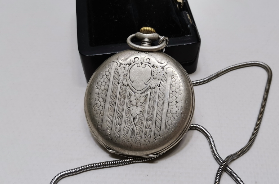 ARLON MARKA NADİR GÜMÜŞ KASA KURMALI ANTİKA CEP SAATİ