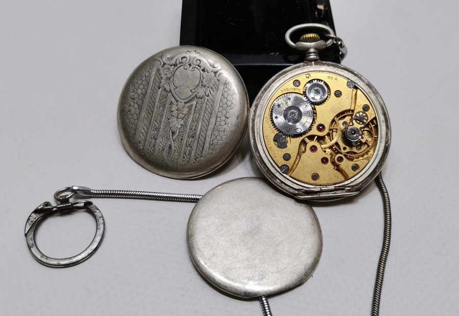 ARLON MARKA NADİR GÜMÜŞ KASA KURMALI ANTİKA CEP SAATİ