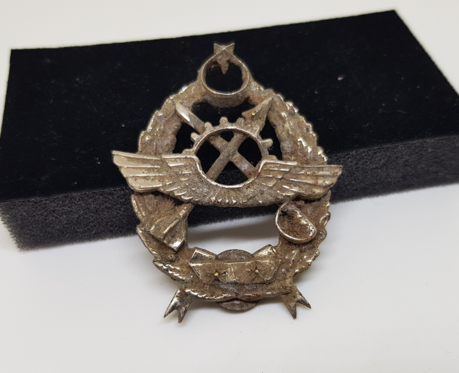 ÇOK NADİR HAVA KUVVETLERİ KOMUTANLIĞI HAVACI ÜSTÜN BAŞARI NİŞANI 