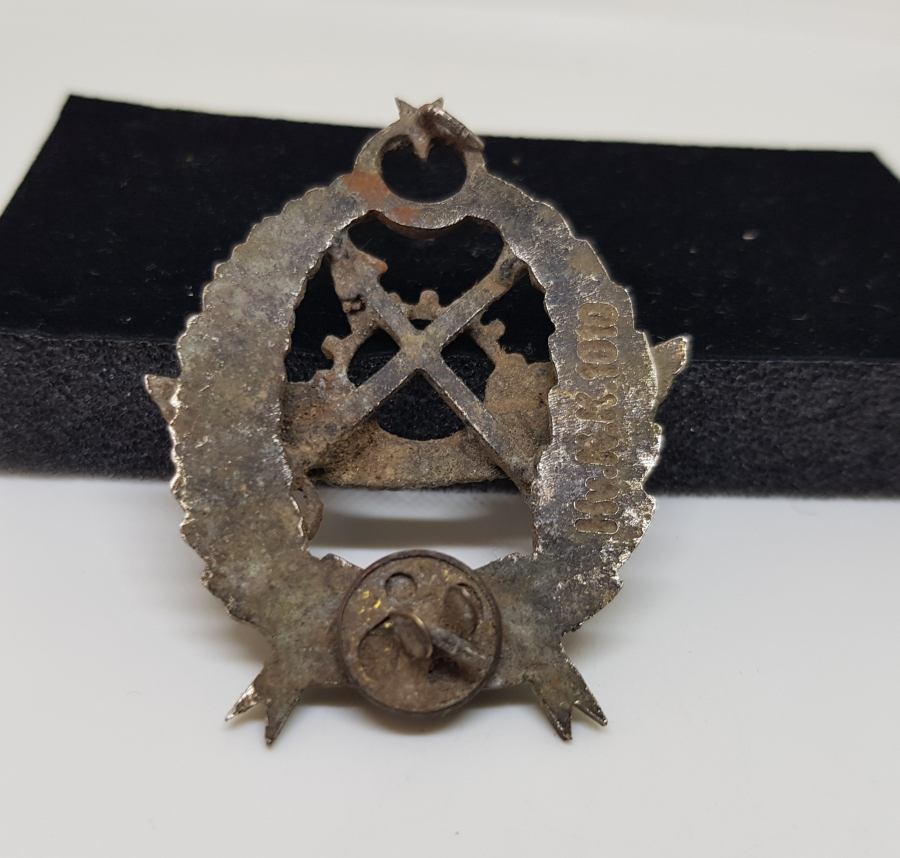 ÇOK NADİR HAVA KUVVETLERİ KOMUTANLIĞI HAVACI ÜSTÜN BAŞARI NİŞANI 