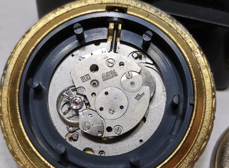 DELTA MARKA KURMALI ANTİKA CEP SAATİ