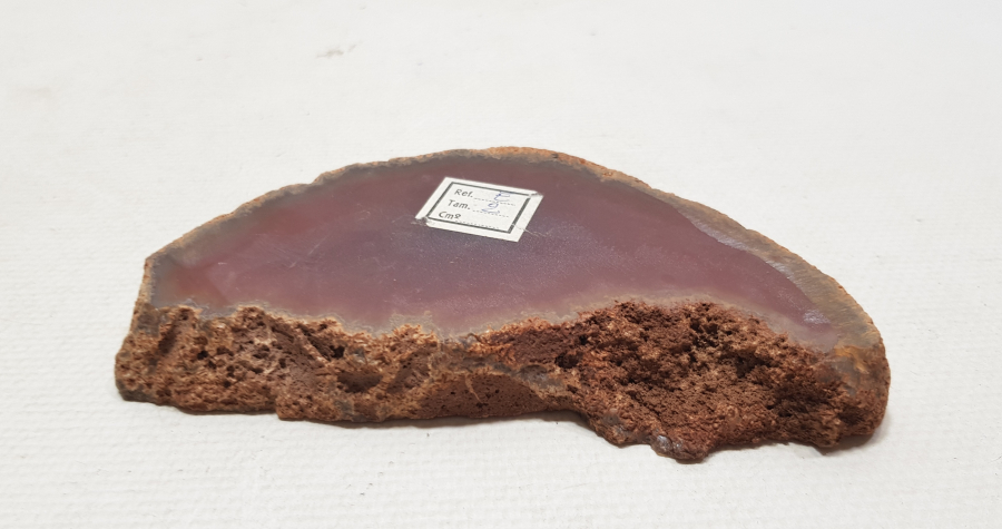 DOĞAL AKİK TAŞINDAN YAPILMIŞ NADİR HAVYARLIK