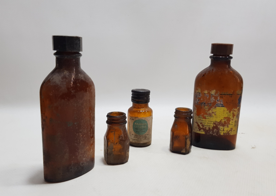 ECZACILIK TARİHİ - ANTİKA İLAÇ ŞİŞESİ LOTU