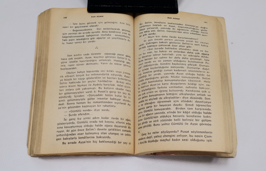 NİHAL ATSIZ 'IN İLK BASKI RUH ADAM KİTABI