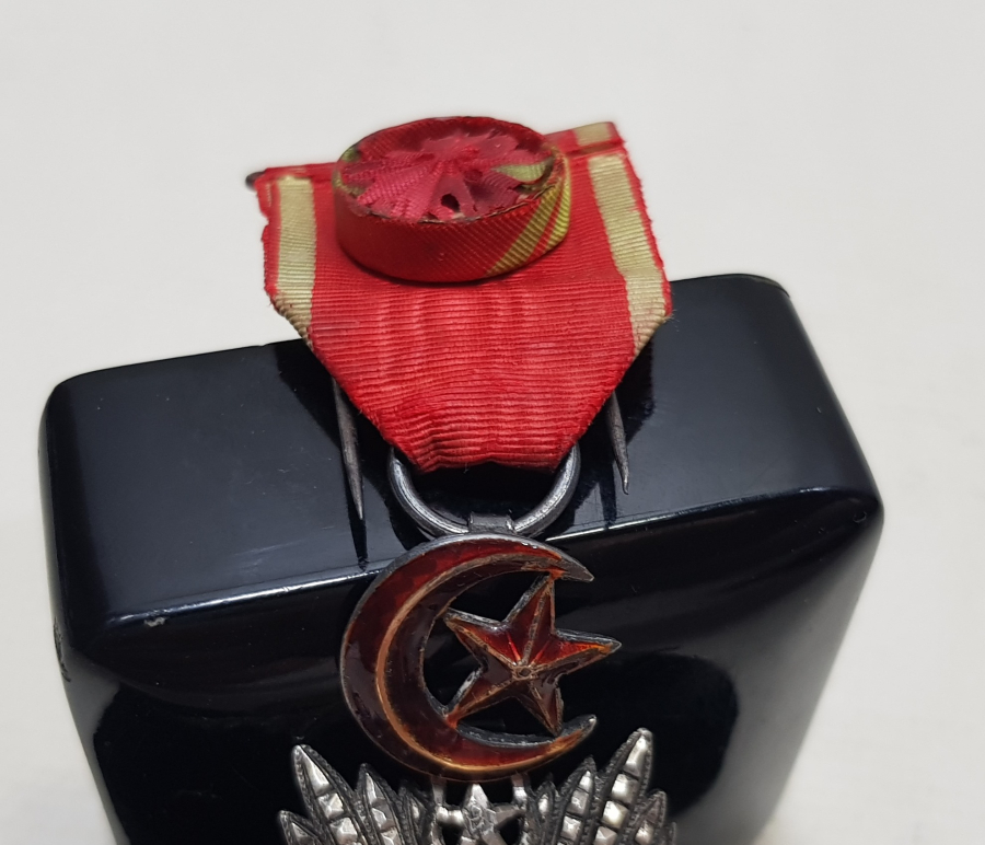 ORJİNAL ASKISI İLE 5. DERECE MECİDİ NİŞANI