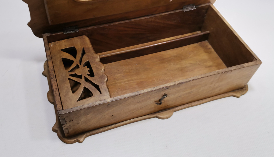 SİNOP CEZAEVİ HATIRASI NADİR BOYDA EL YAPIMI ANTİKA BERBER KUTUSU