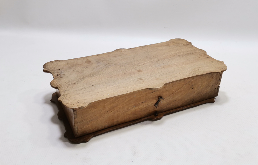 SİNOP CEZAEVİ HATIRASI NADİR BOYDA EL YAPIMI ANTİKA BERBER KUTUSU