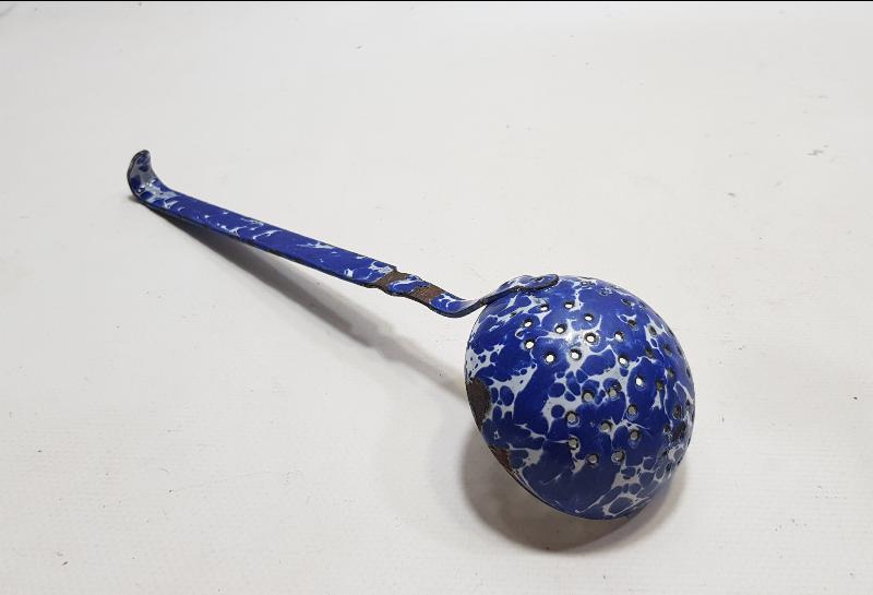 ANTİKA EMAYE KEVGİR