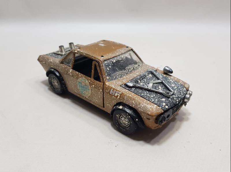 ANTİKA OYUNCAK: İTALYAN MALI LANCIA FULVIA MAKET ARABA