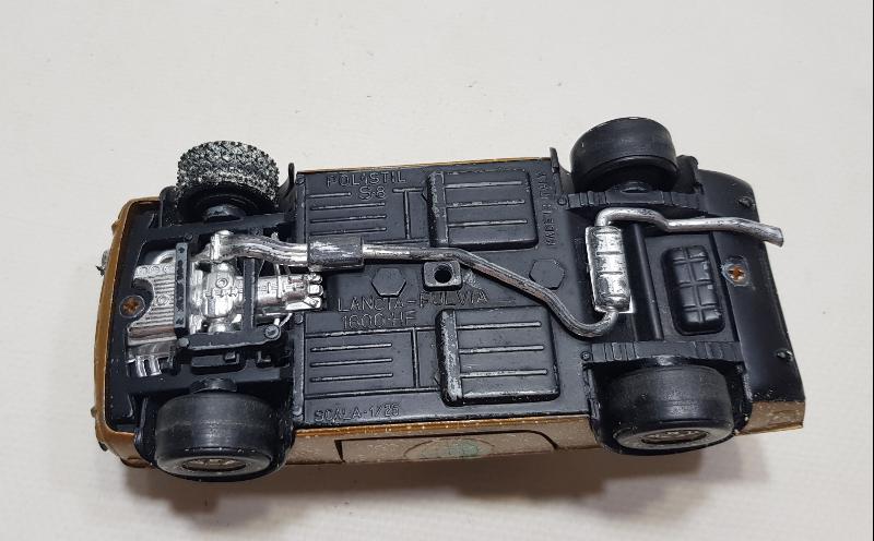 ANTİKA OYUNCAK: İTALYAN MALI LANCIA FULVIA MAKET ARABA