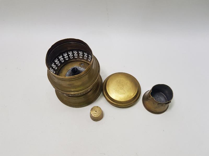 OSMANLICA YAZILI VE MEŞRUTİYET BAYRAKLI ÇOK NADİR KAMİNETO