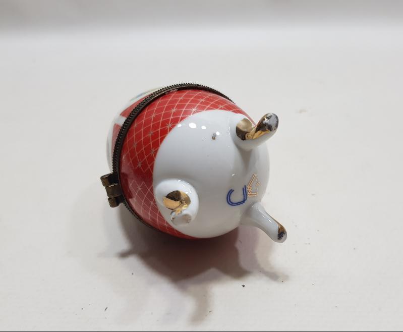 YUMURTA FORMLU WJ MARKA ANTİKA MÜCEVHER KUTUSU