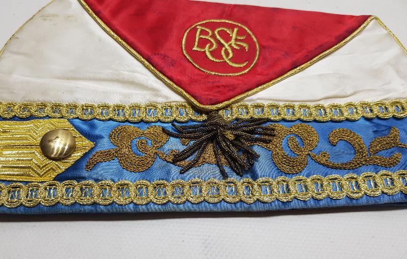 ANTİKA İPEK PAPAZ ŞAPKASI