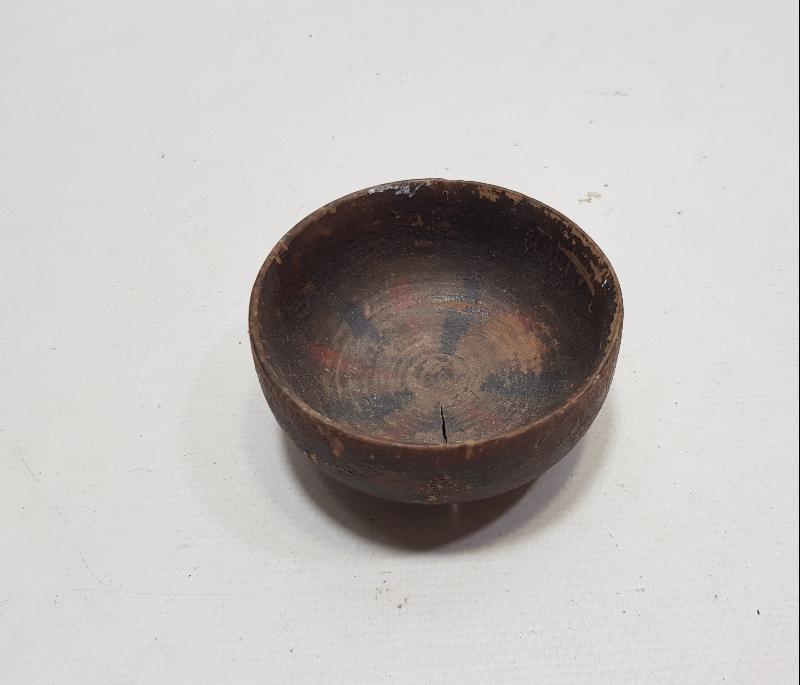 OSMANLI DÖNEMİ ÜZERİ KÖK BOYALI TEKKE İŞİ AHŞAP KASE