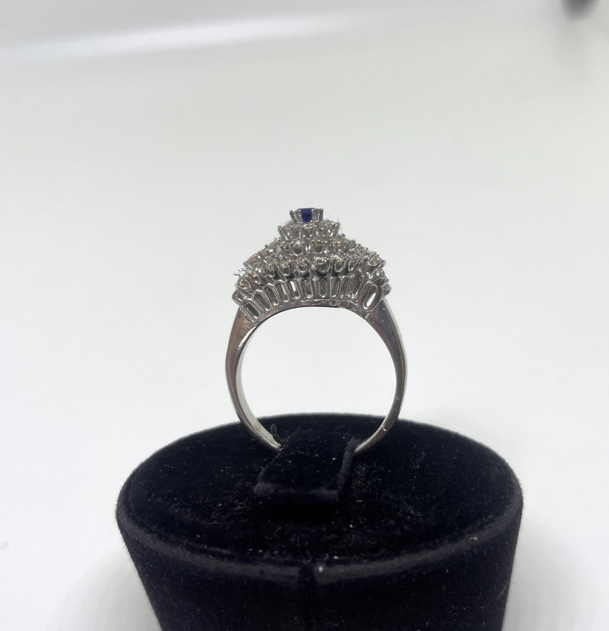 SAFİR VE PIRLANTA TAŞLARLA SÜSLÜ BÜYÜK SALYANGOZ MODEL YÜZÜK