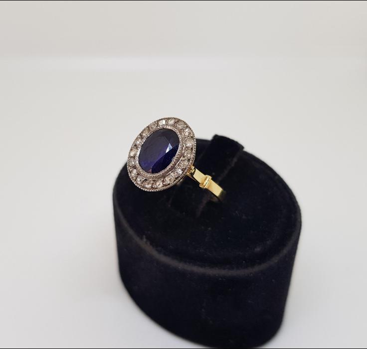 SAFİR VE ELMAS TAŞLI ALTIN YÜZÜK