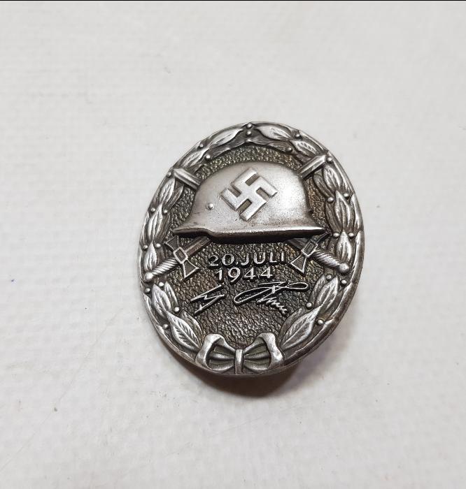 2. DÜNYA SAVAŞI 1944 TARİHLİ ALMAN NAZİ BRÖVE MADALYA 