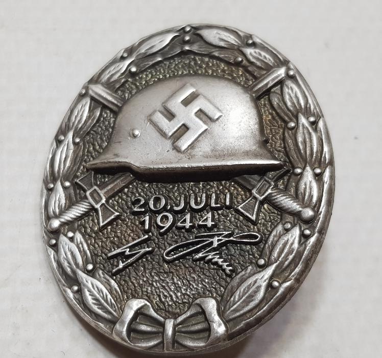 2. DÜNYA SAVAŞI 1944 TARİHLİ ALMAN NAZİ BRÖVE MADALYA 