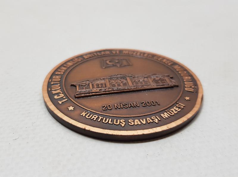 2001 KURTULUŞ SAVAŞI MÜZESİ AÇILIŞ HATIRASI NADİR MADALYA