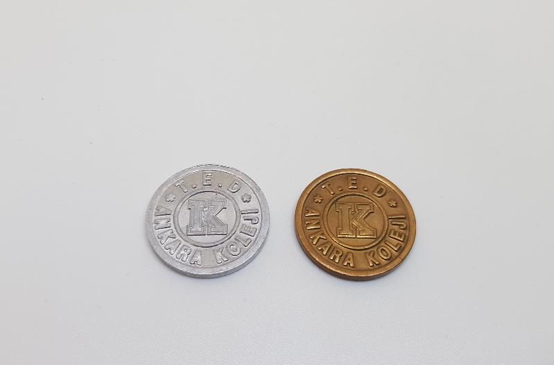 ANKARA TED KOLEJİ İKİ FARKLI TİP JETON