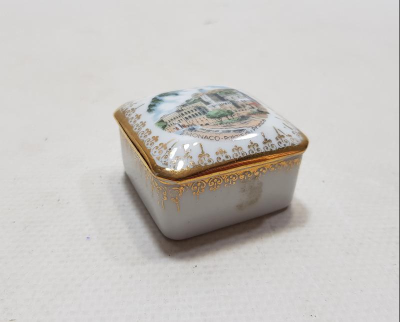 ANTİKA LIMOGES PORSELEN MÜCEVHER KUTUSU