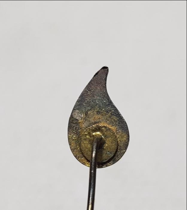 ANTİKA MİNELİ KAN DAMLASI FORMLU NADİR KIZILAY ROZETİ