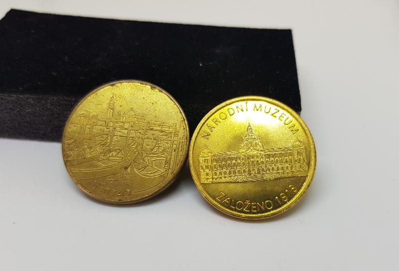 İKİ ADDET ALTIN KAPLAMA MADALYA