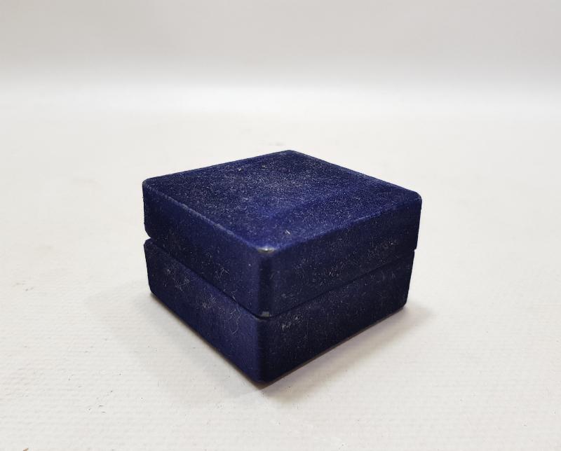 ORJİNAL KUTUSUNDA KOLEKSİYONLUK FENERBAHÇE KOL DÜĞMELERİ