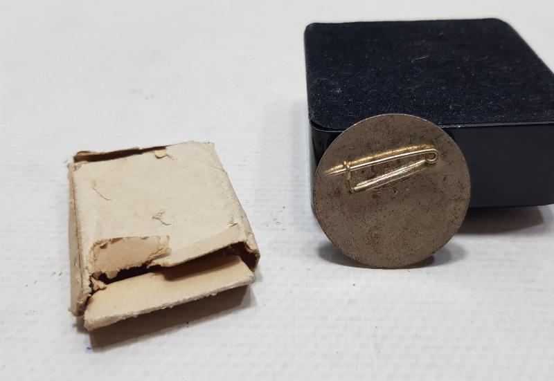 ORJİNAL KUTUSUNDA KORE SAVAŞI ROZET MADALYASI 