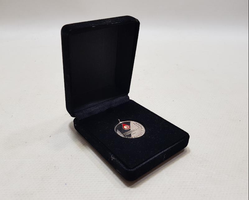 ORJİNAL KUTUSUNDA TÜRK KIZILAYI KAN BAĞIŞÇISI GÜMÜŞ MADALYA