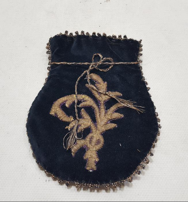 OSMANLI DÖNEMİ ALTIN SIRMA KADİFE KESE