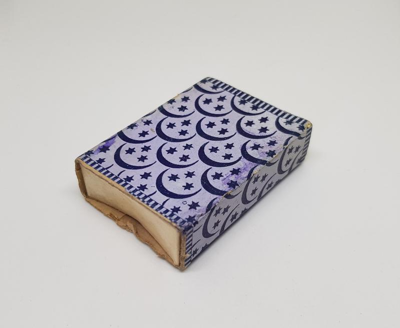 OSMANLI DÖNEMİ AY YILDIZLI VE ÜZERİ OSMANLICA YAZILI DİVİT UCU KUTUSU