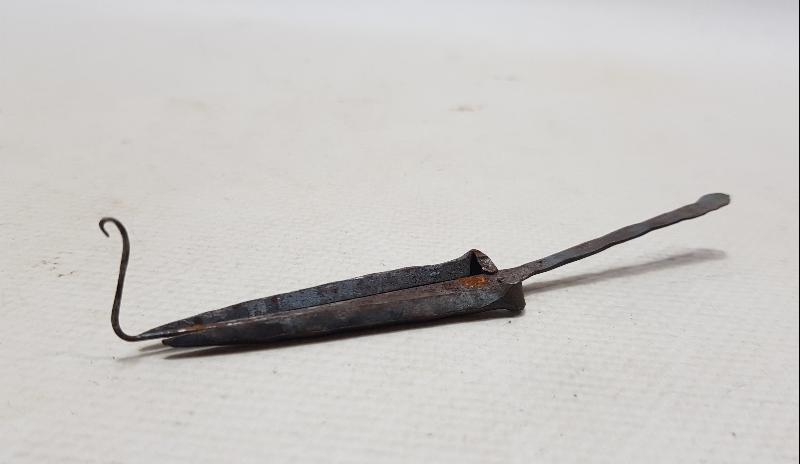 ŞAMAN KÜLTÜRÜ: ESKİ TÜRK MÜZİK ALETİ - GUBUZ - TEMİR KOMUZ 