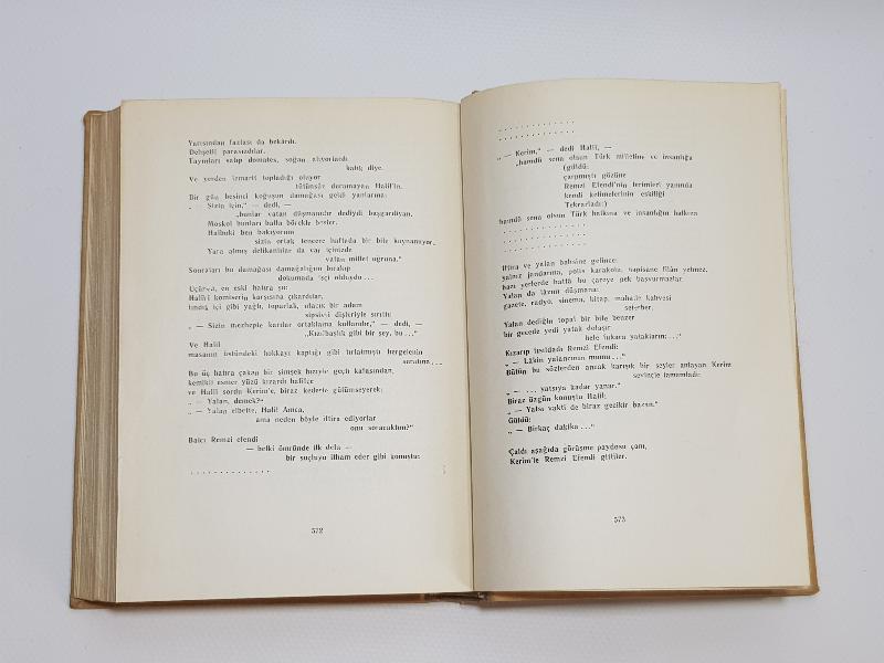 NADİR KİTAP: 1968 SOFYA BASKI NAZIM HİKMET BÜTÜN ESERLERİ - CİLT 4 