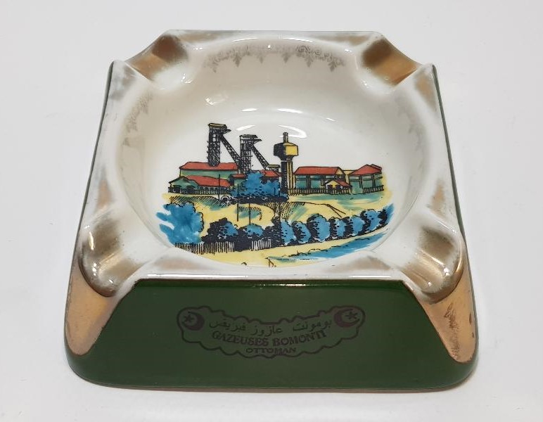 OSMANLICA BOMONTİ GAZOZ FABRİKASI YAZILI VE GÖRSELLİ KÜL TABLASI