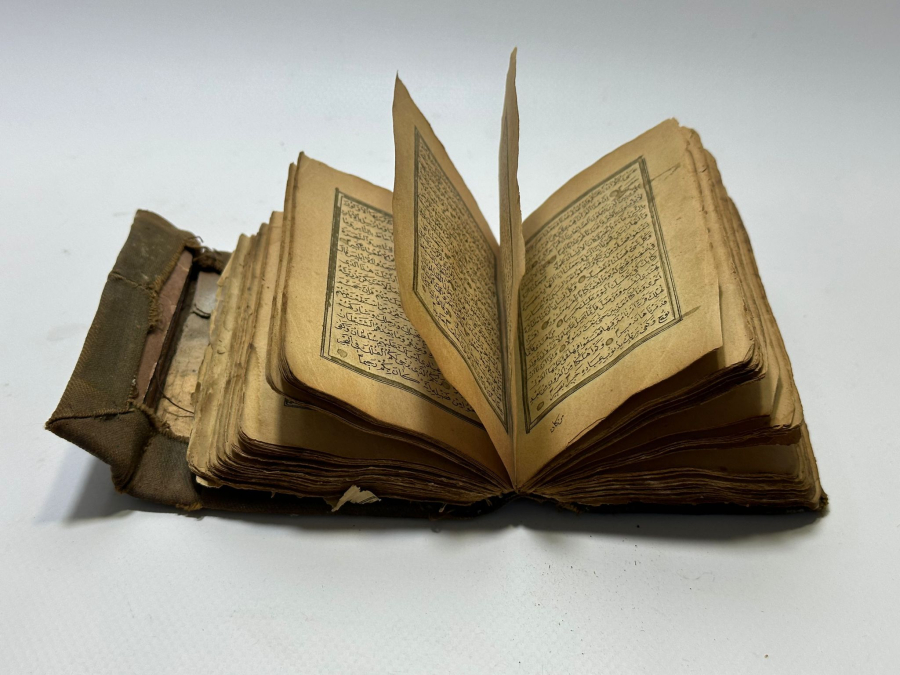 OSMANLI DÖNEMİ KABE VE MESCİDİ NEBİ RESİMLİ NADİR KUR'AN-I KERİM