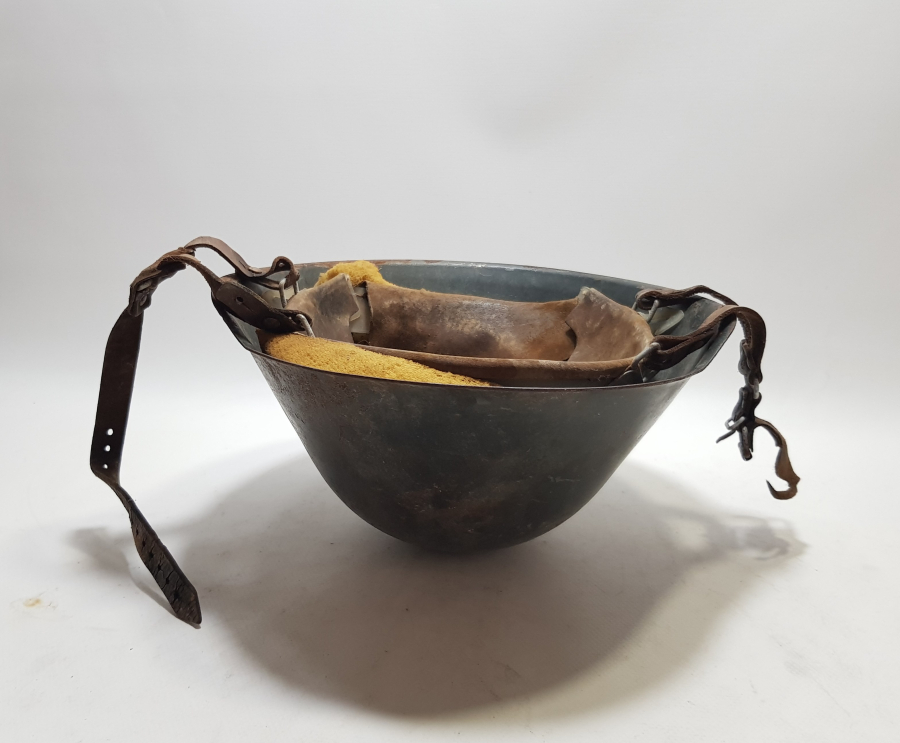 2. DÜNYA SAVAŞI DÖNEMİ ASKER MİĞFERİ