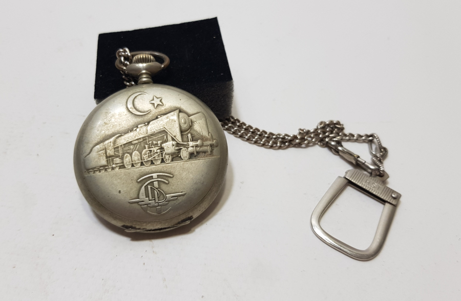 DEVLET DEMİR YOLLARI İÇİN ÖZEL YAPTIRILMIŞ KURMALI ANTİKA VIALUX CEP SAATİ