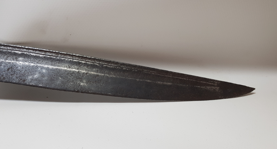 OSMANLI DÖNEMİ GÜMÜŞ ÇAKMA İŞÇİLİKLİ VE DAMLA MERCANLI ÇOK NADİR YENİÇERİ AĞA YATAĞANI