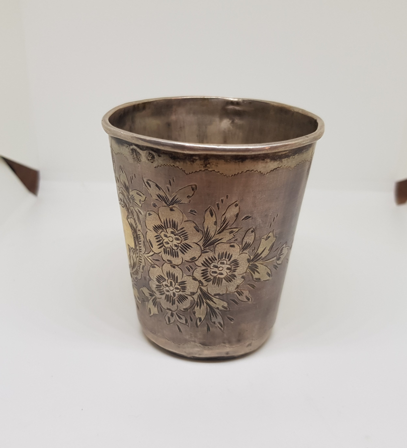 ABDÜLHAMİD HAN DÖNEMİ TUĞRALI GÜMÜŞ KALEM İŞÇİLİKLİ SU BARDAĞI