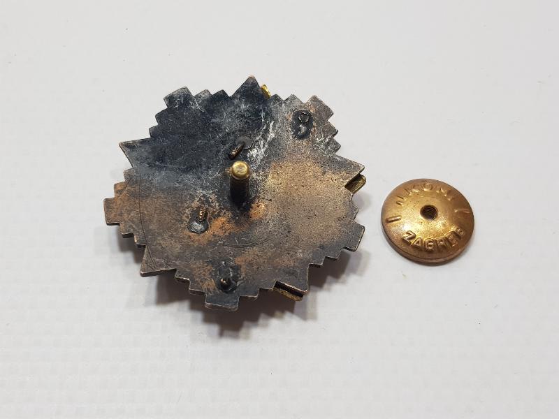 YUGOSLAVYA SOSYALİZM KOMÜNİZM SOVYET YILDIZI MİNELİ ASKERİ ROZET